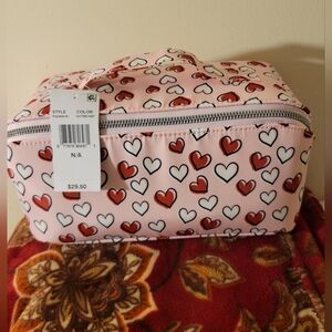 Zip around Travel case NWT.